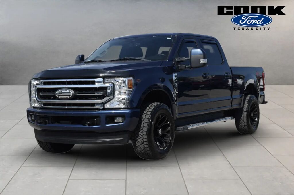 2020 Ford F-250 Super Duty Lariat — photo 1 of 36