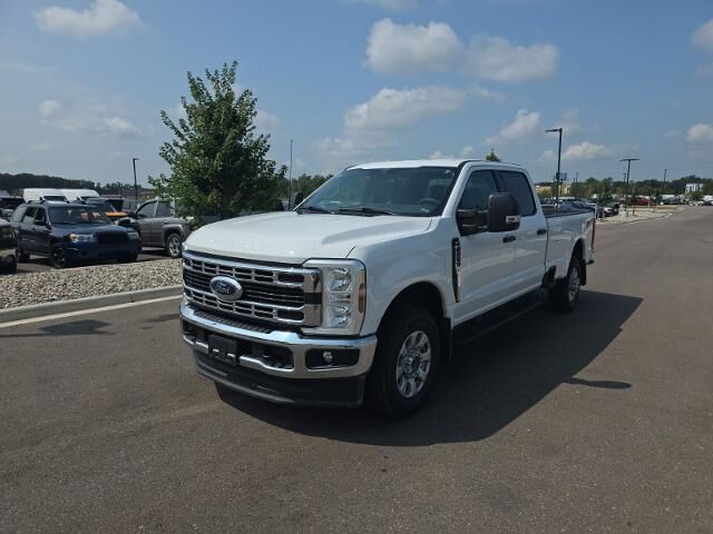 2024 Ford F-250 Super Duty XLT — photo 1 of 26
