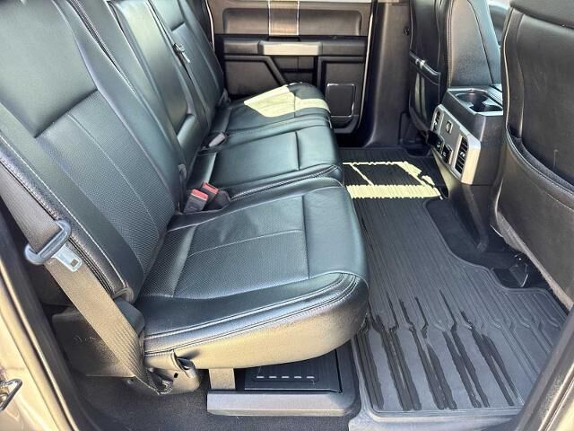 2020 Ford F-250 Super Duty Lariat — photo 1 of 26