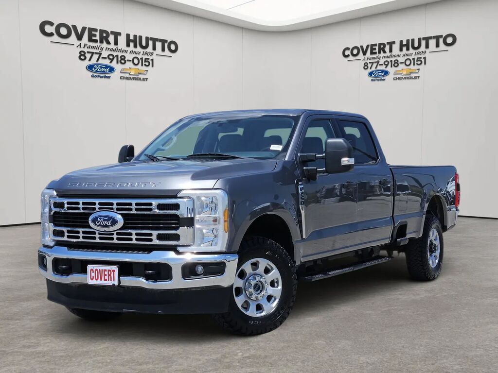 2023 Ford F-250 Super Duty King Ranch — photo 1 of 19