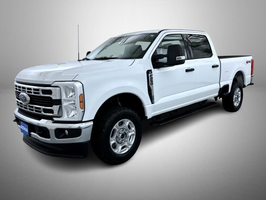 2025 Ford F-250 Super Duty XLT — photo 1 of 1