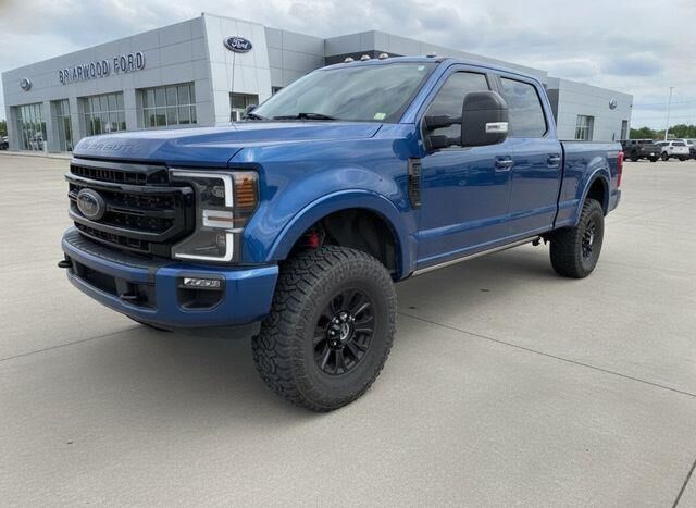 2022 Ford F-250 Super Duty Lariat — photo 1 of 21