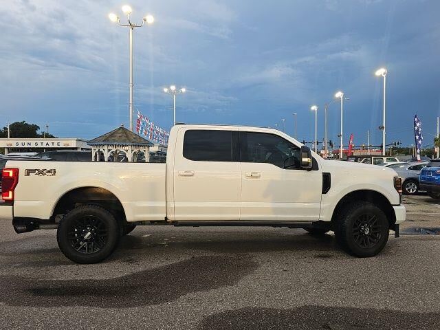 2022 Ford F-250 Super Duty Lariat — photo 1 of 24