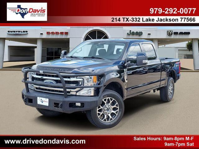 2020 Ford F-250 Super Duty Lariat — photo 1 of 13