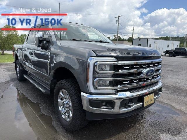 2024 Ford F-250 Super Duty Lariat — photo 1 of 26