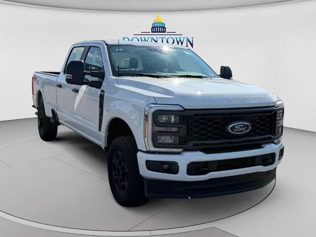 2026 Ford F-250 Super Duty XL — photo 1 of 39