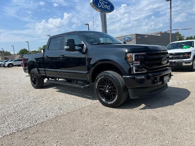 2022 Ford F-250 Super Duty Lariat — photo 1 of 26
