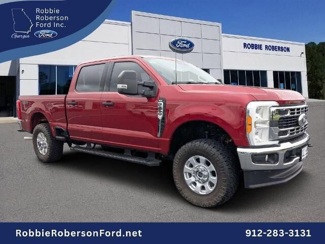 2023 Ford F-250 Super Duty XLT — photo 1 of 26