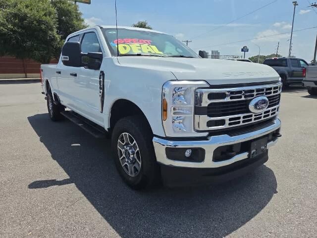 2025 Ford F-250 Super Duty XLT — photo 1 of 26