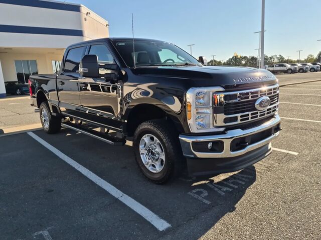 2026 Ford F-250 Super Duty XLT
