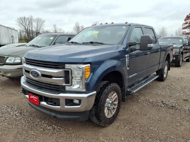 2017 Ford F-250 Super Duty Lariat