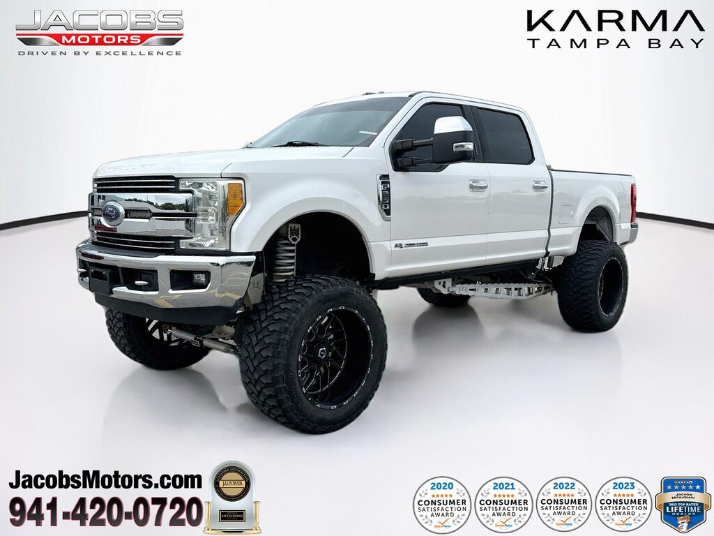 2017 Ford Super Duty F-250 SRW Lariat — photo 1 of 13