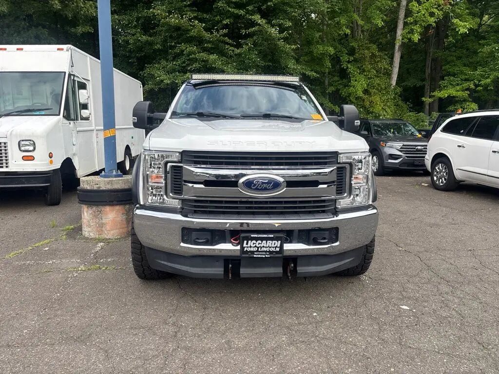 2019 Ford F-250 Super Duty XLT — photo 1 of 26
