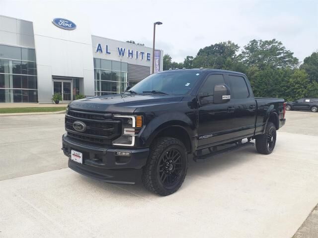 2022 Ford F-250 Super Duty Lariat — photo 1 of 13