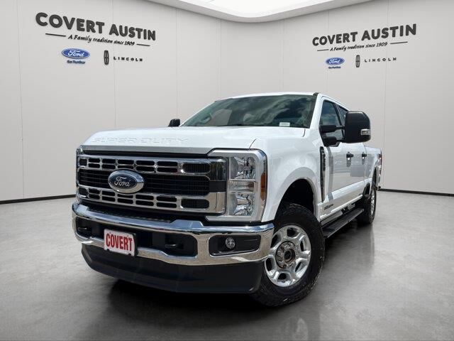 2025 Ford F-250 Super Duty XLT — photo 1 of 26