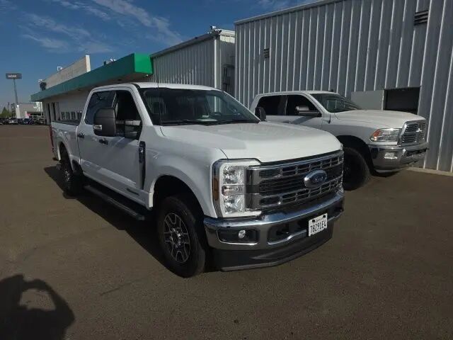 2025 Ford F-250 Super Duty XLT — photo 1 of 44