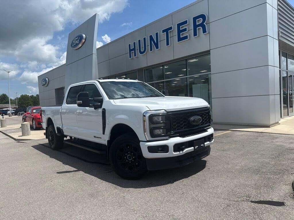 2026 Ford F-250 Super Duty Lariat — photo 1 of 1