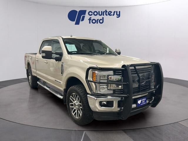 2017 Ford F-250 Super Duty King Ranch — photo 1 of 26