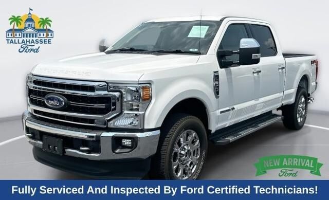 2017 Ford F-250 Super Duty Lariat — photo 1 of 8