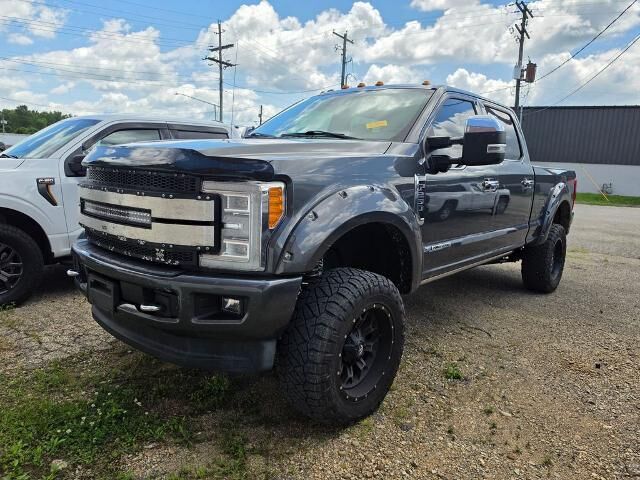 2017 Ford F-250 Super Duty Platinum