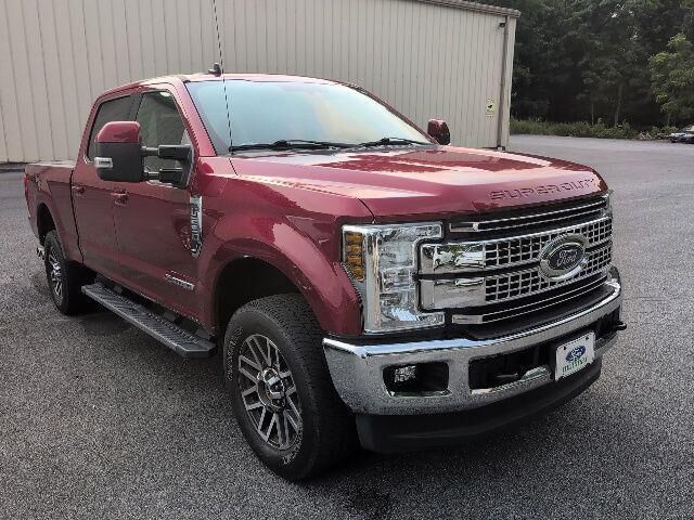 2019 Ford F-250 Super Duty Lariat — photo 1 of 2