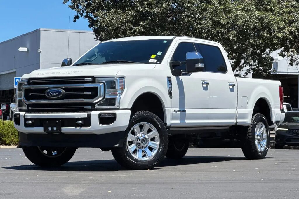 2020 Ford F-250 Super Duty Platinum — photo 1 of 13