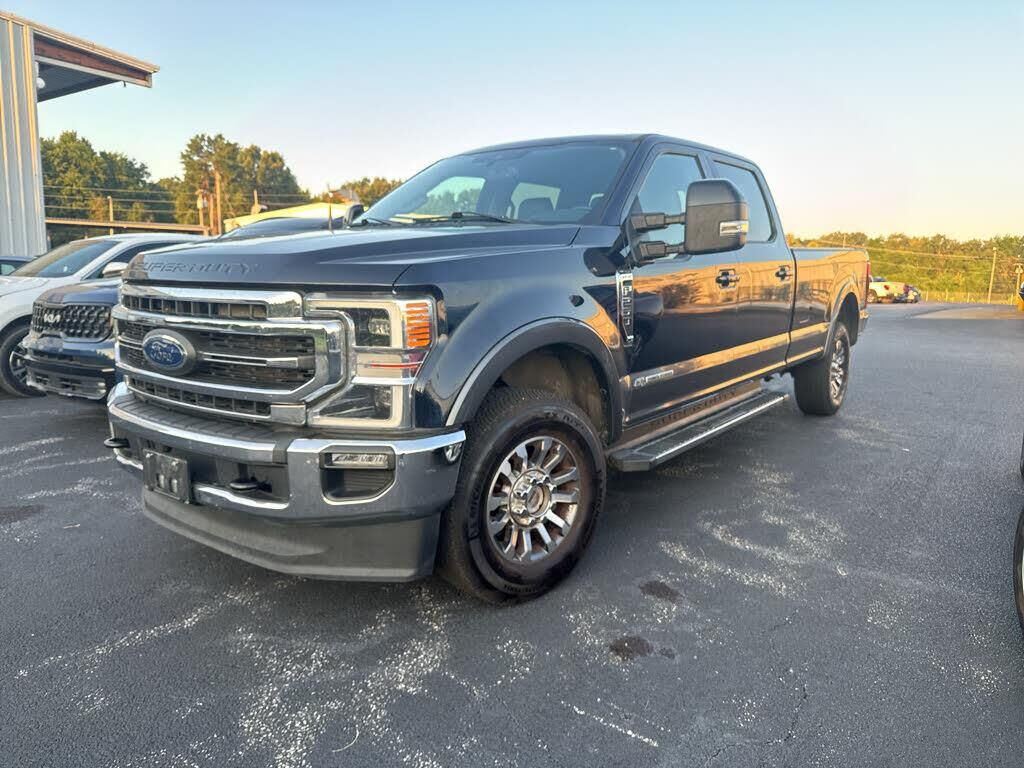 2021 Ford F-250 Super Duty Lariat — photo 1 of 2
