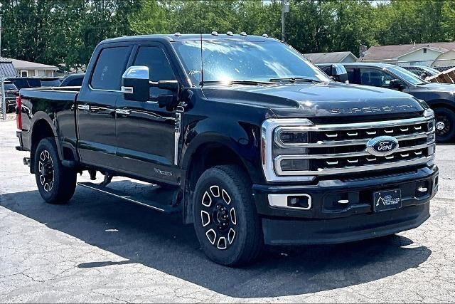 2024 Ford F-250 Super Duty Platinum — photo 1 of 26