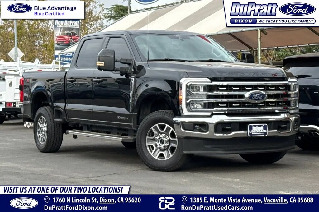 2025 Ford F-250 Super Duty Lariat — photo 1 of 13