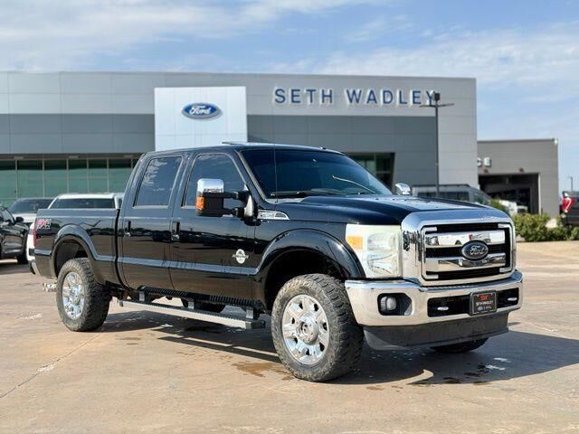 2016 Ford F-250 Super Duty Lariat — photo 1 of 39