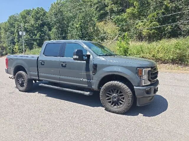 2021 Ford F-250 Super Duty Lariat — photo 1 of 11