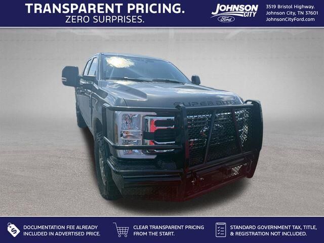 2025 Ford F-250 Super Duty XLT — photo 1 of 13