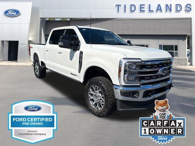 2024 Ford F-250 Super Duty Lariat — photo 1 of 13