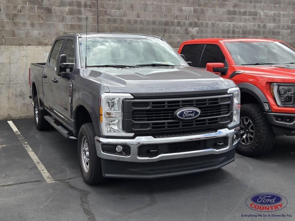2024 Ford F-250 Super Duty XL — photo 1 of 1