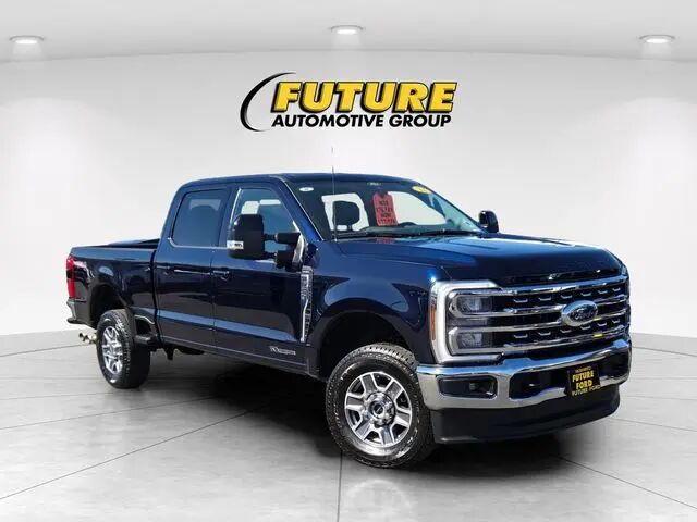 2024 Ford F-250 Super Duty Lariat — photo 1 of 52