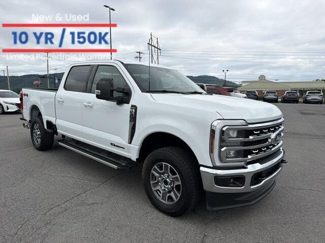 2026 Ford F-250 Super Duty Lariat — photo 1 of 13
