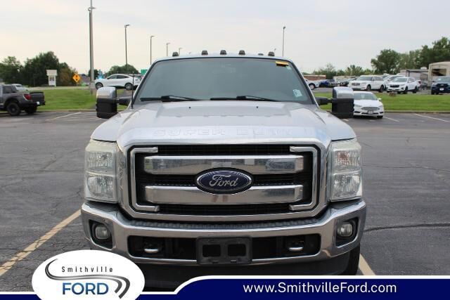 2016 Ford F-250 Super Duty Lariat — photo 1 of 10