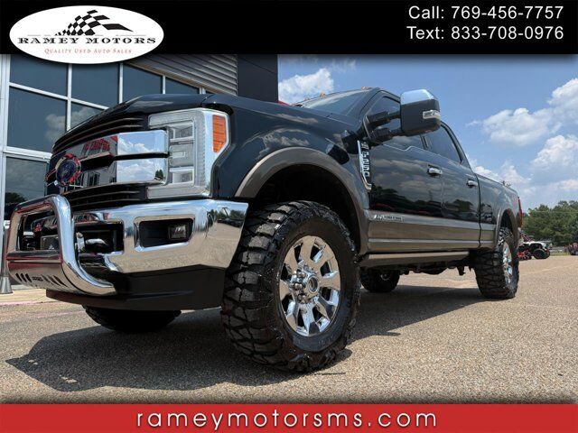 2017 Ford Super Duty F-250 SRW KING RANCH CREWCAB 4WD — photo 1 of 1