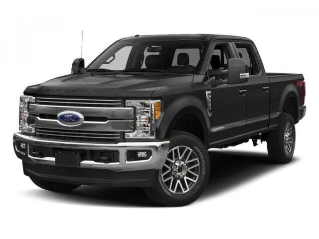 2018 Ford F-250 Super Duty Lariat — photo 1 of 2