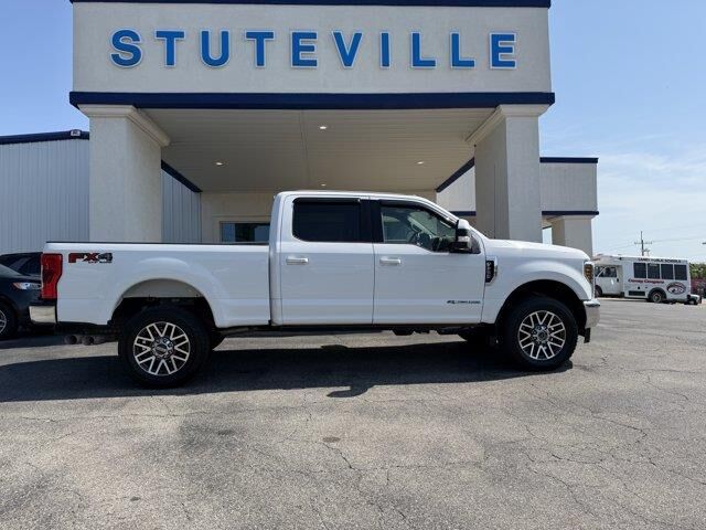 2018 Ford F-250 Super Duty Lariat — photo 1 of 20