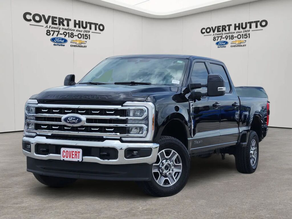 2024 Ford F-250 Super Duty Lariat — photo 1 of 14