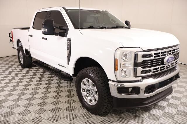 2024 Ford F-250 Super Duty XLT — photo 1 of 13