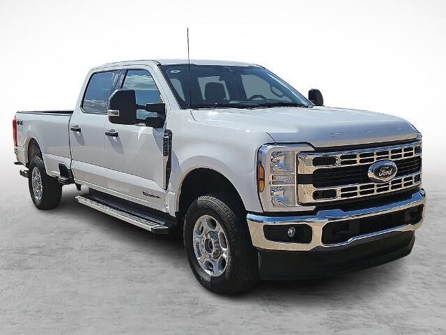 2025 Ford F-250 Super Duty XLT — photo 1 of 26