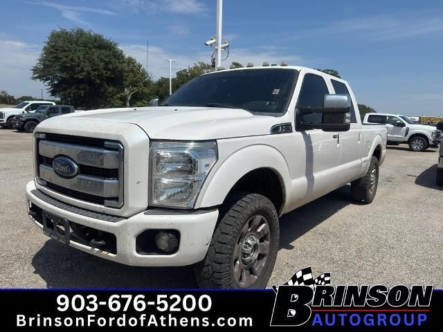 2015 Ford F-250 Super Duty Lariat — photo 1 of 8