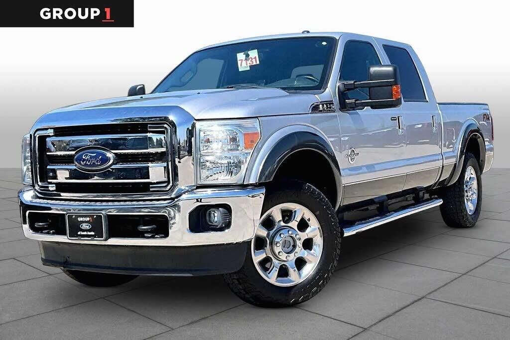 2016 Ford F-250 Super Duty Lariat — photo 1 of 2