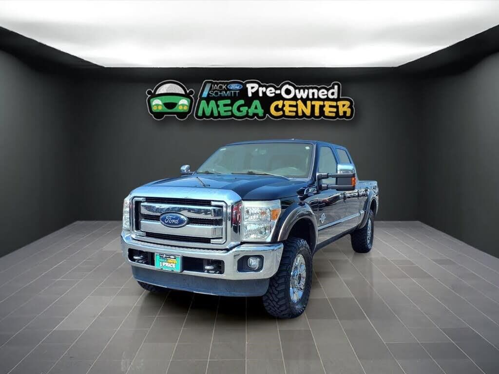 2016 Ford F-250 Super Duty Lariat — photo 1 of 3