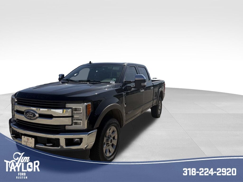 2019 Ford F-250 Super Duty King Ranch — photo 1 of 3