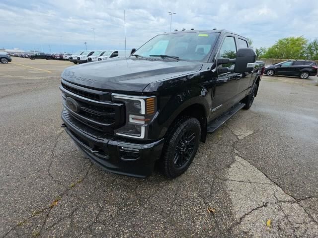 2020 Ford F-250 Super Duty Lariat — photo 1 of 13