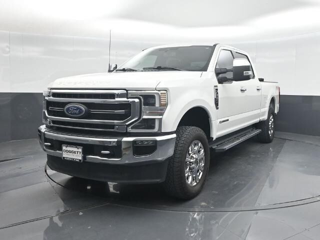 2022 Ford F-250 Super Duty Lariat — photo 1 of 26