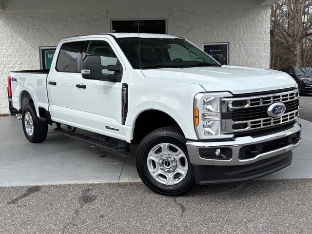2025 Ford F-250 Super Duty XLT — photo 1 of 26